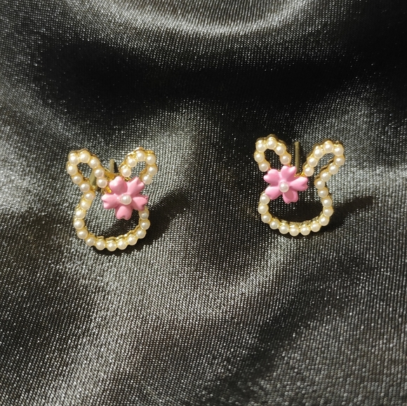 Easter Bunny Earrings - Picture 3 of 3
